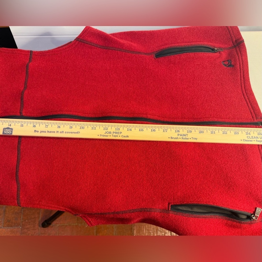 Overland Red/Gray XL Men’s Zip-Up Vest - Excellent Condition - Picture 5 of 10